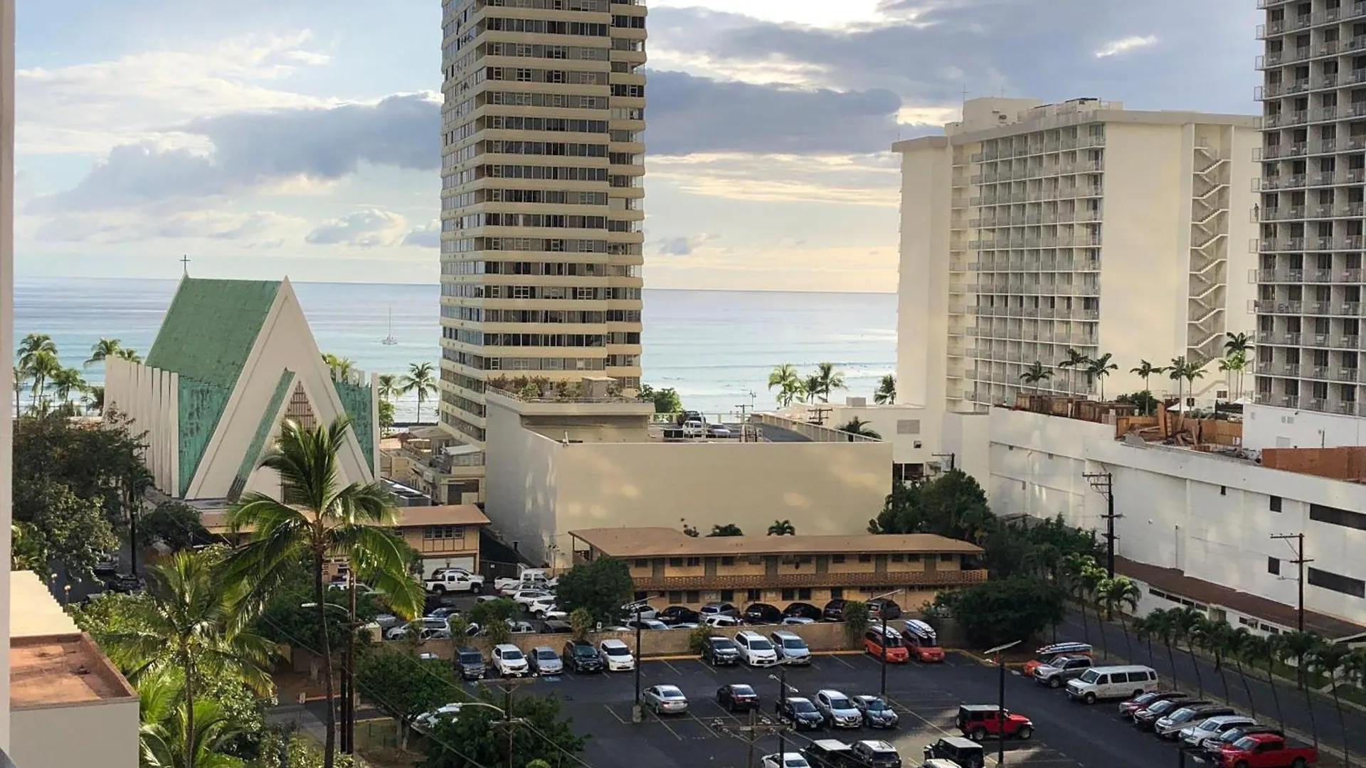 Waikiki Banyan Ohana Suite Гонолулу 0*,